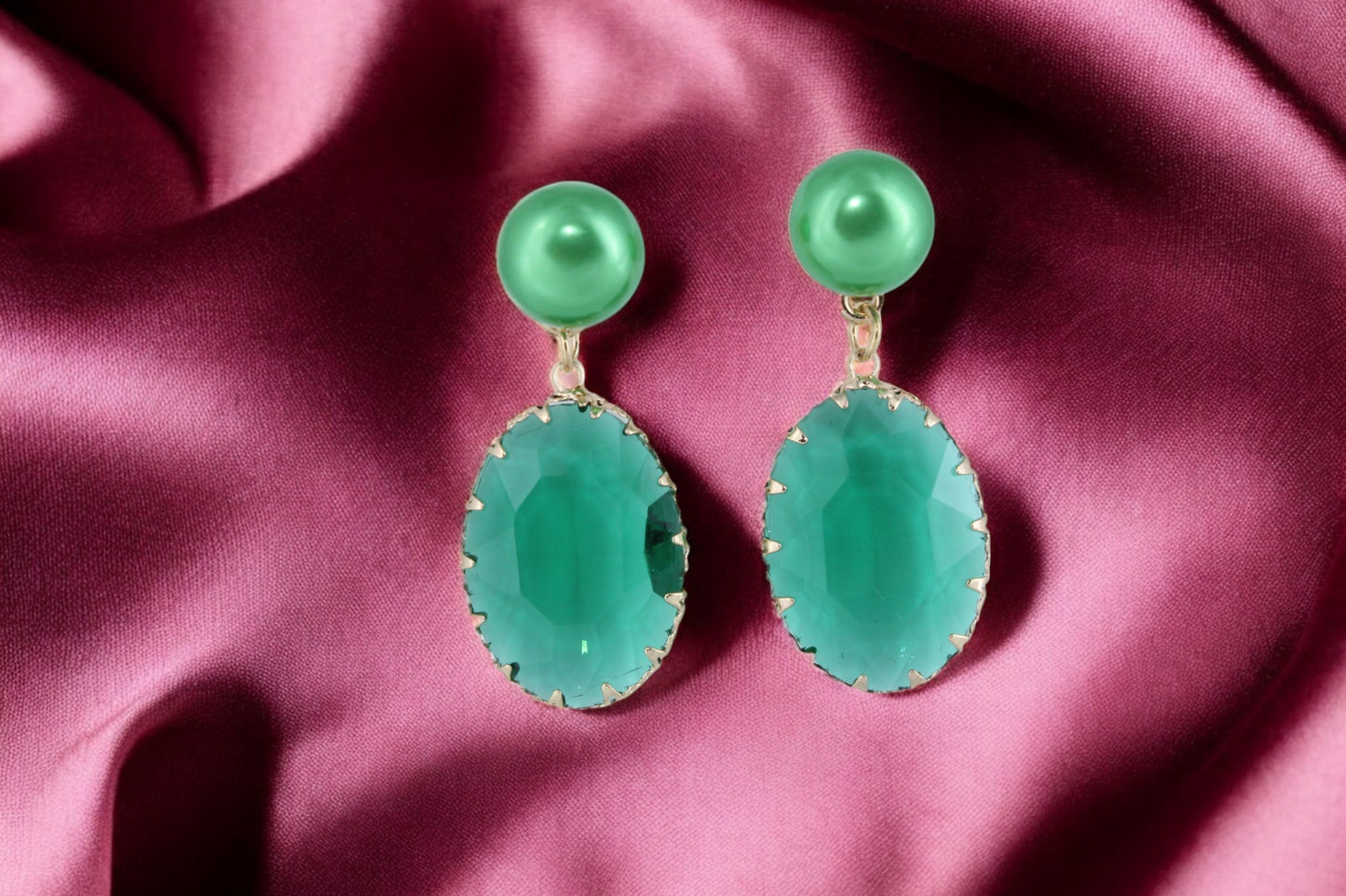 Emerald Elegance Pearl Drop Earrings - Amulya Gems
