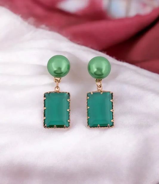 Elegant Emerald Green Drop Earrings