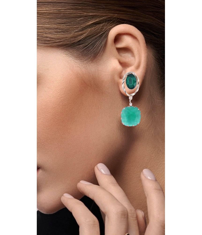 Emerald Majesty Dangle Earrings