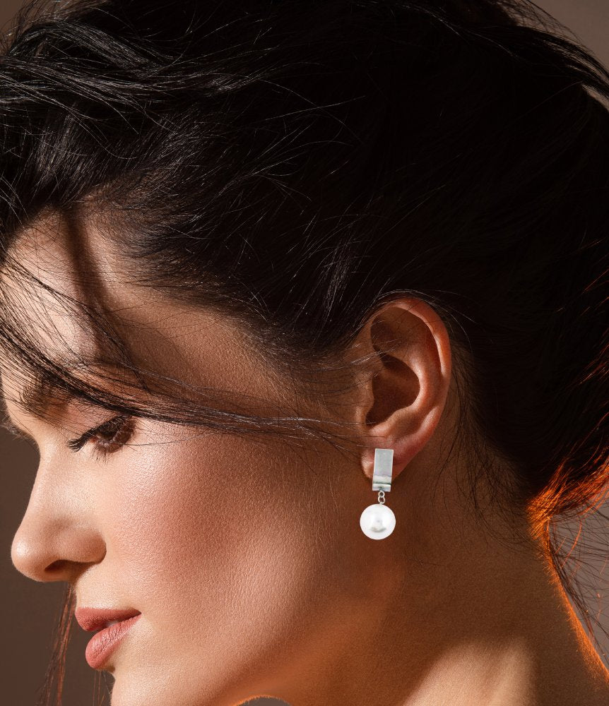 Timeless Pearl Drop Earrings