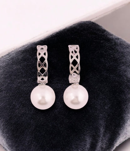 Pearl Drop Earrings | Silver