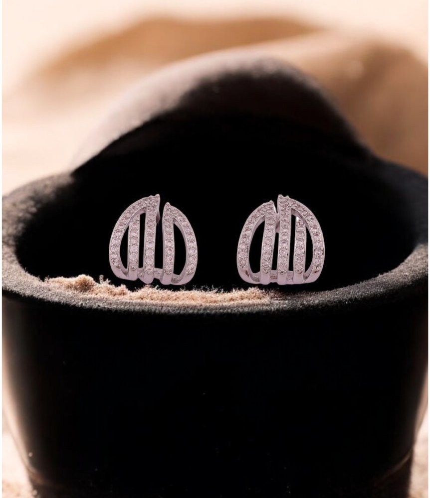 Royal Radiance Chandbali Earrings